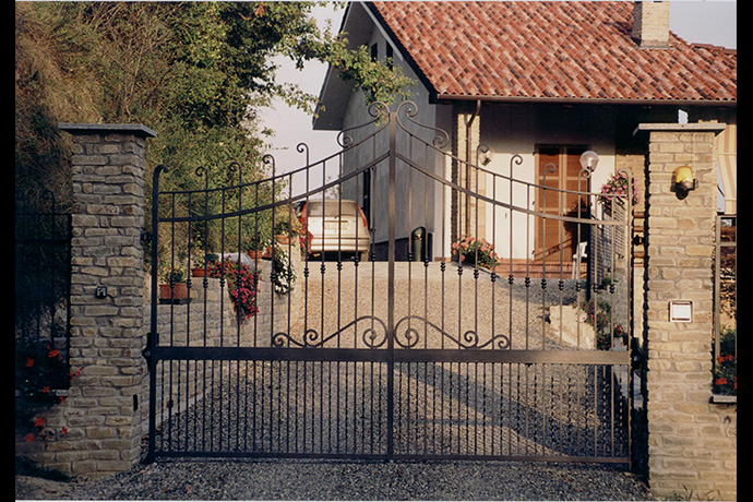 Poggio Costruzioni in ferro - Cancelli